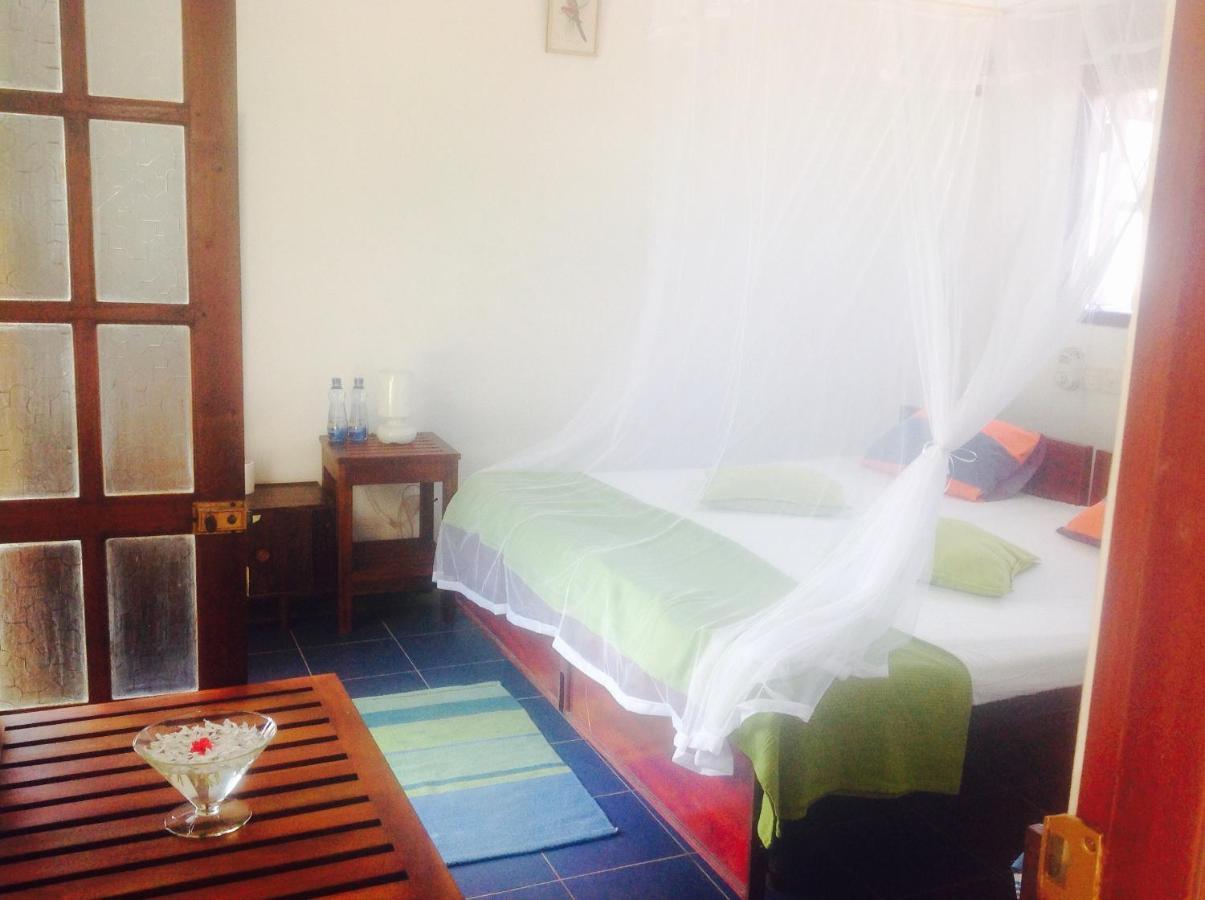 Samans Guesthouse 탕갈레 외부 사진