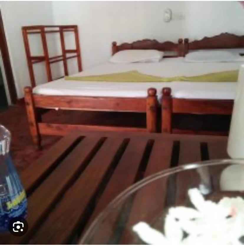 Samans Guesthouse 탕갈레 외부 사진